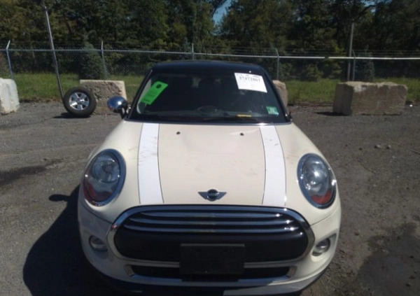 MINI Cooper cena 30000 przebieg: 46000, rok produkcji 2018 z Gorzów Śląski małe 121